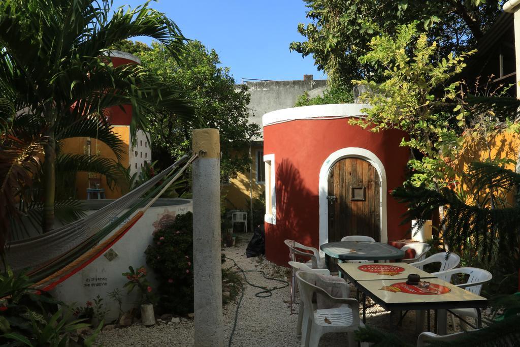 Hostel La Casa Del Tio Rafa Mérida Exterior photo