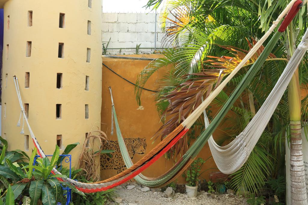 Hostel La Casa Del Tio Rafa Mérida Exterior photo